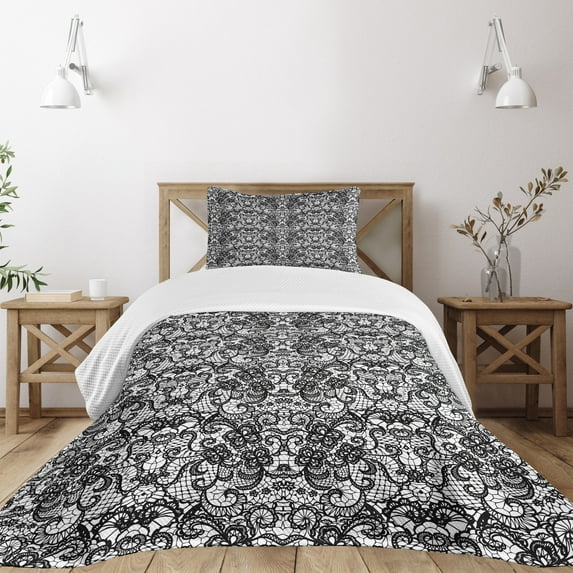 Ambesonne Gothic Quilted Bedspread Set 2 Pcs, Bridal Victorian Flowers, Twin Size, Black White