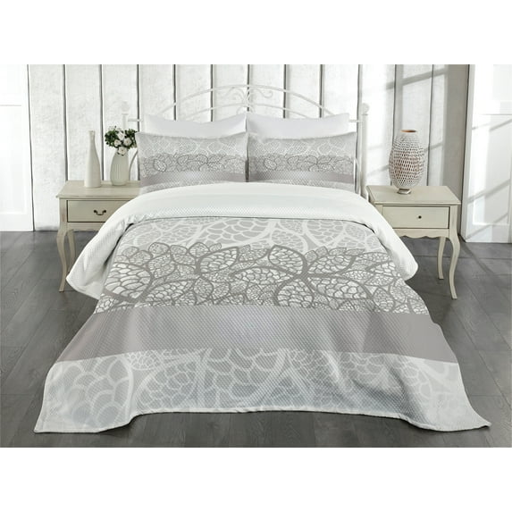 Ambesonne Grey Quilted Bedspread Set 3 Pcs, Lace Inspired Floral, King Size, Grey Pale Grey White