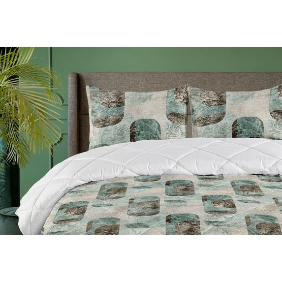 Ambesonne Grunge Down Alternative Quilt Comforter, Bohemian Rectangular Forms, Full, Laurel Green Dark Brown