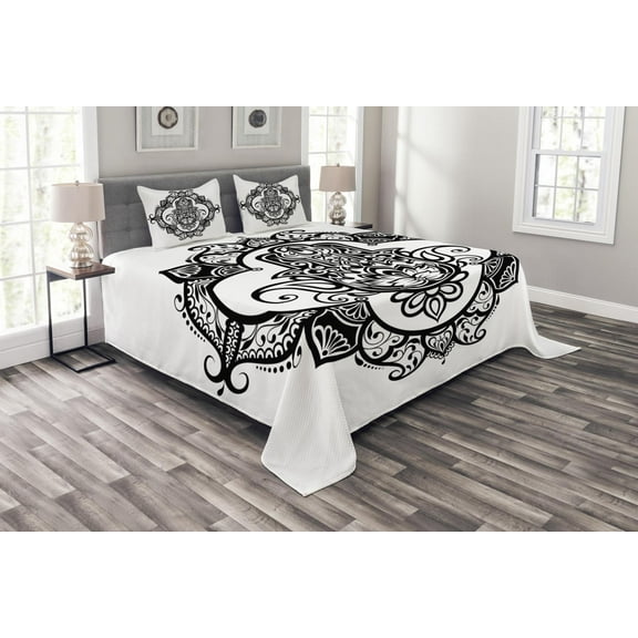 Ambesonne Hamsa Quilted Bedspread Set 3 Pcs, Curvy Antique Design, King Size, White Black