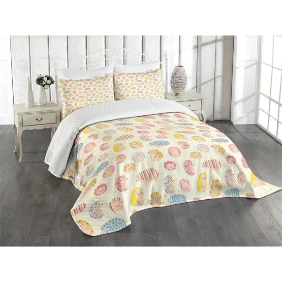 Ambesonne Hedgehog Quilted Bedspread Set 3 Pcs, Dotted Floral Striped, King Size, Multicolor