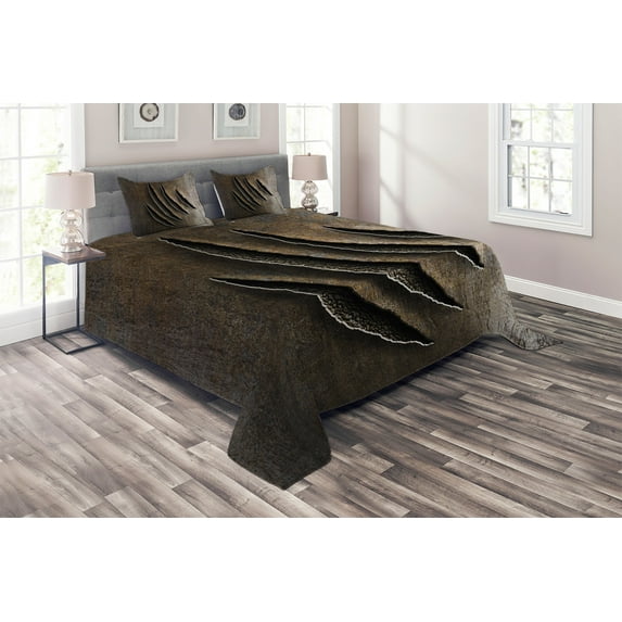 Ambesonne Horror House Quilted Coverlet 3 Pcs, Wild Beast Claws, Queen Size, Brown