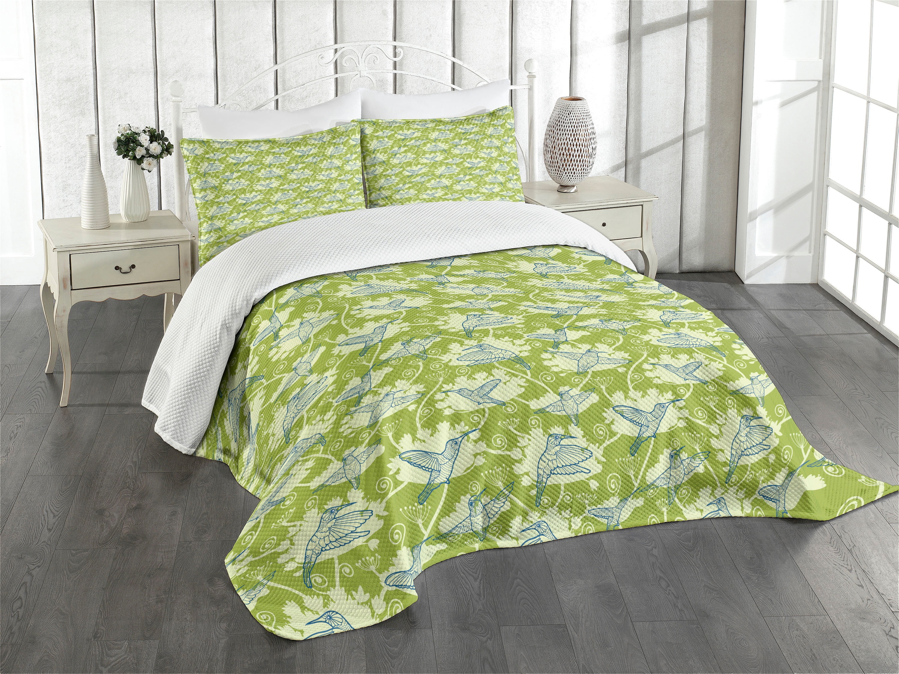 Blue Quilted Queen Bedspread Set with Pillow Shams