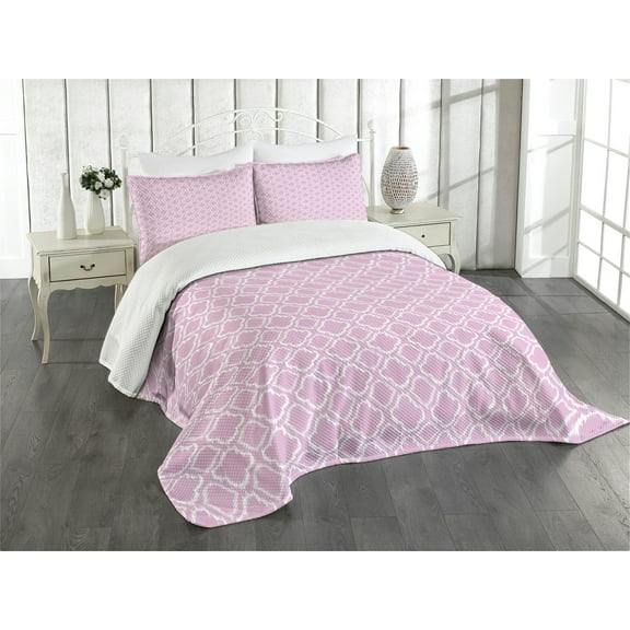 Ambesonne Ikat Quilted Bedspread Set 3 Pcs, Pastel Toned Trefoil Motifs, Queen Size, Lilac White