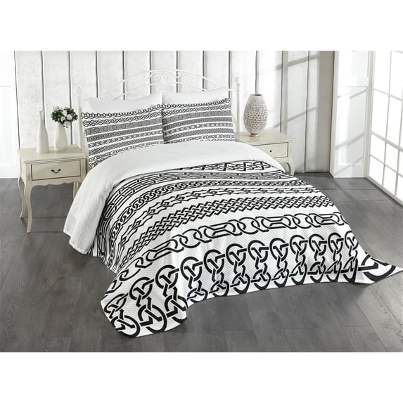Ambesonne Irish Quilted Bedspread Set 3 Pcs, Vintage Celt Ornaments, Queen Size, Black White