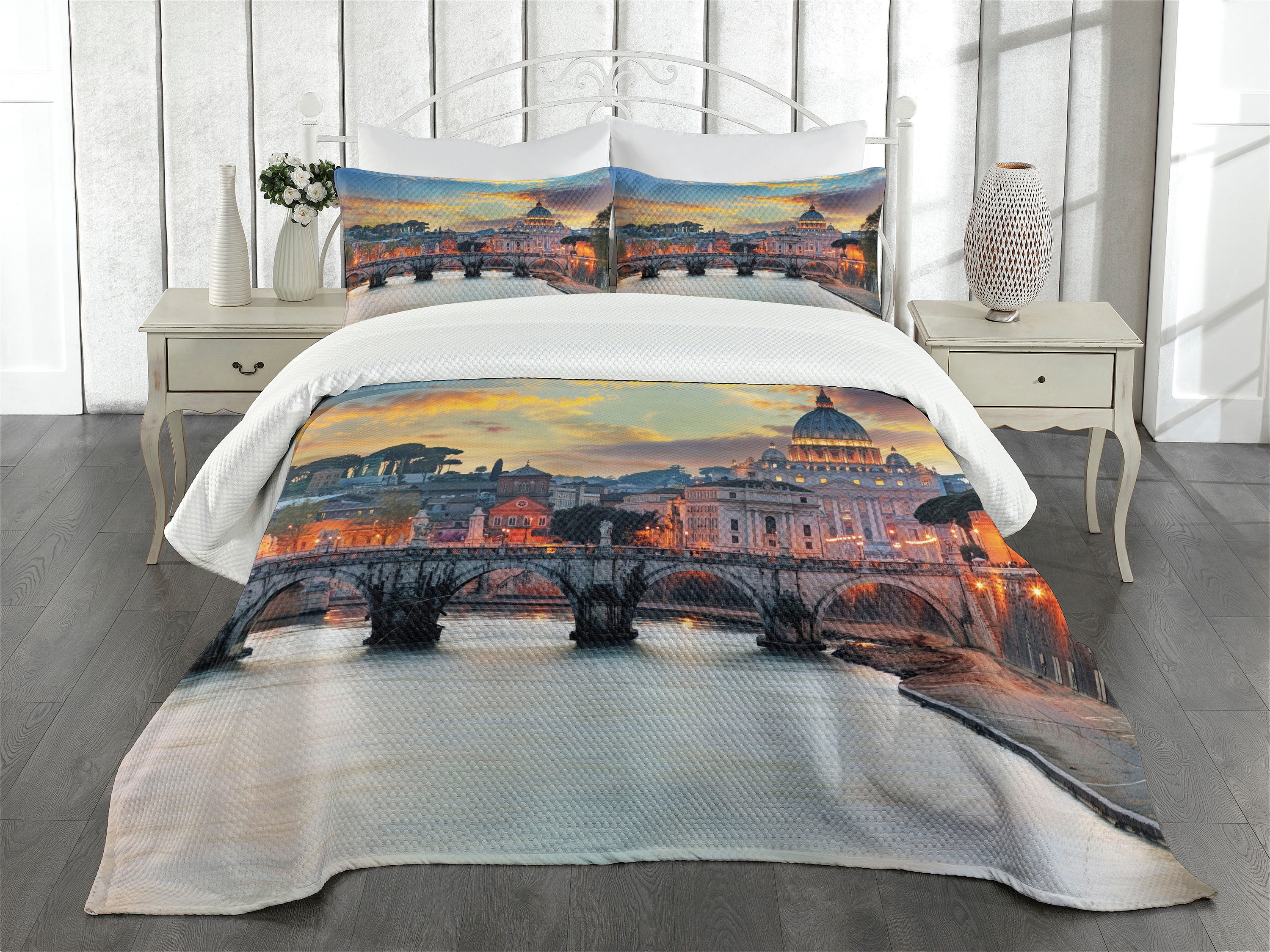 Rome Pattern Print Bed Set Quilt main image 0