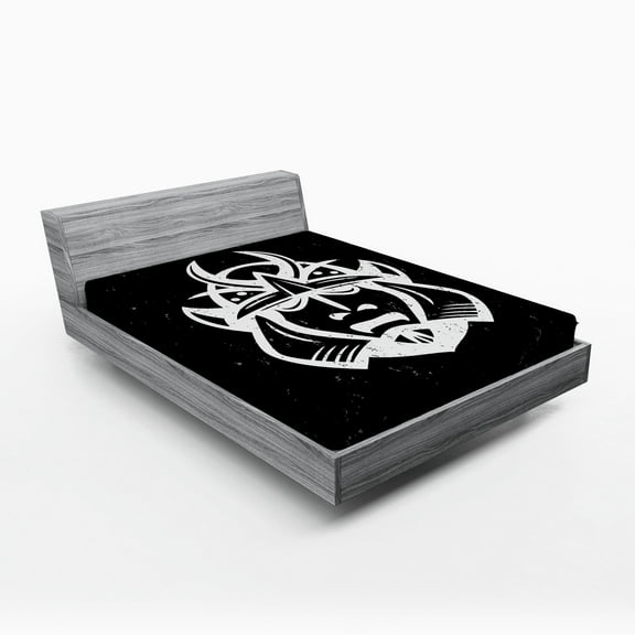 Ambesonne Japan Fitted Sheet, Samurai Martial, Queen Size, White and Black