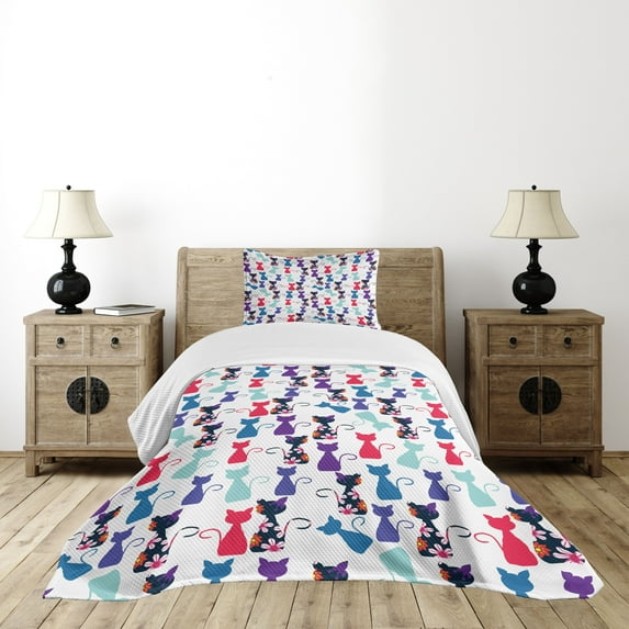Ambesonne Kitten Quilted Bedspread Set 2 Pcs, Cats Flowers Colors, Twin Size, Multicolor