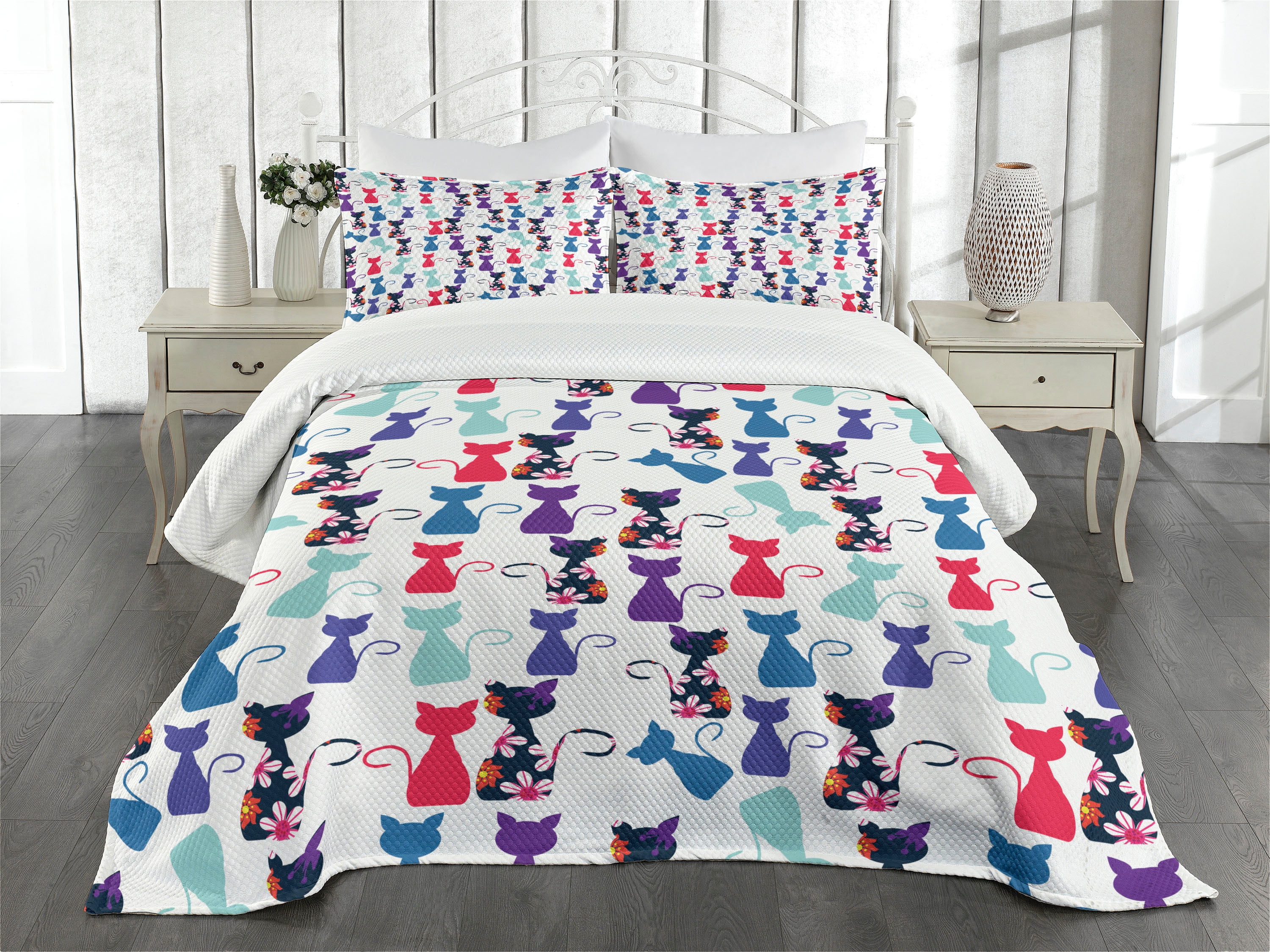 Colorful Cat Print King Quilted Bedspread Set with Shams