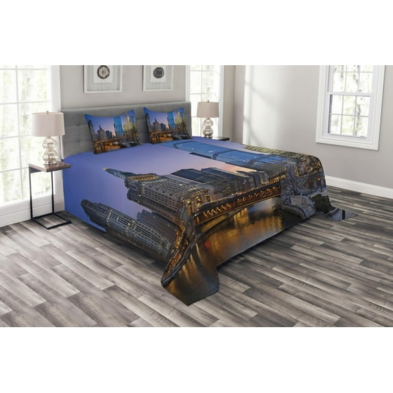 Ambesonne Landscape Quilted Bedspread Set 3 Pcs, Chicago River Scenery, Queen Size, Multicolor