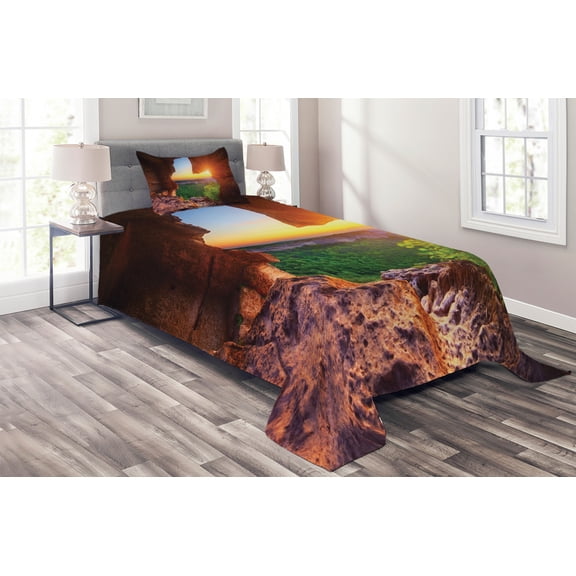 Ambesonne Landscape Quilted Coverlet 2 Pcs, Canyon at Sunset Time, Twin Size, Green Orange
