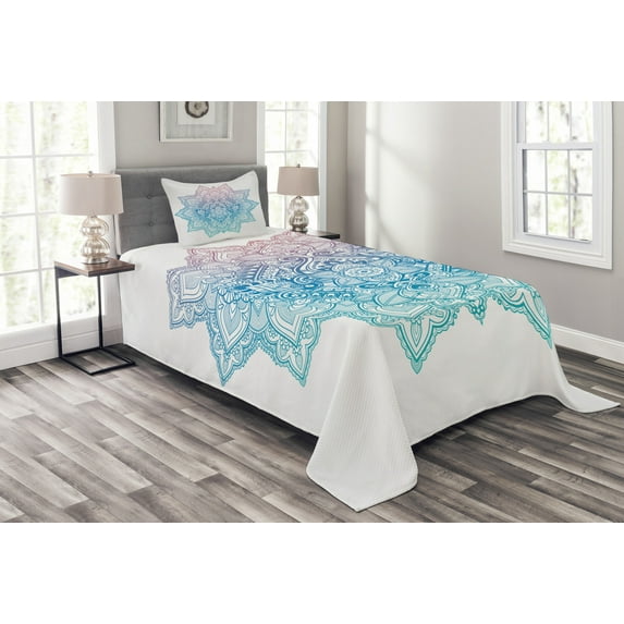 Ambesonne Leaf Quilted Bedspread Set 2 Pcs, Paisley Motif Bohem Art, Twin Size, Pale Blue Lilac