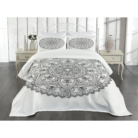 Ambesonne Lotus Quilted Bedspread Set 3 Pcs, Round Boho Motif Design, King Size, Grey White