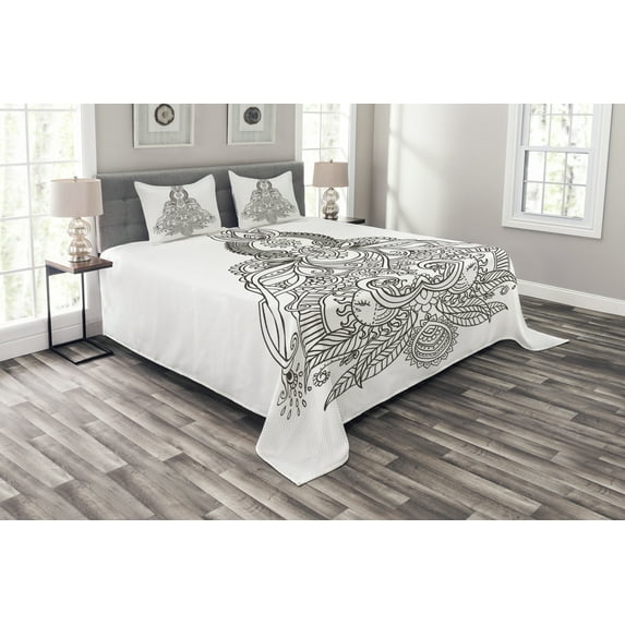 Ambesonne Mandala Quilted Bedspread Set 3 Pcs, Lotus Sun Art Design, Queen Size, White and Black