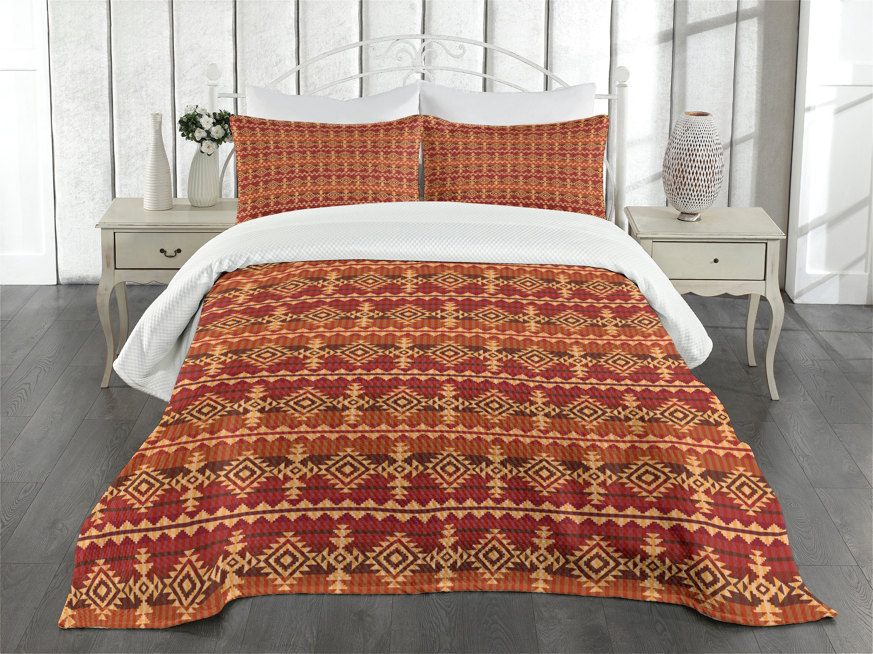 King Size Quilted Bedspread Set in Aztec Pattern