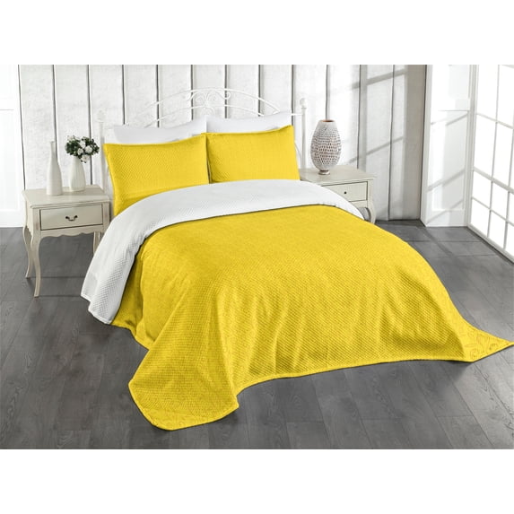 Ambesonne Modern Quilted Bedspread Set 3 Pcs, Abstract Ivy Leaf Buds, King Size, Yellow