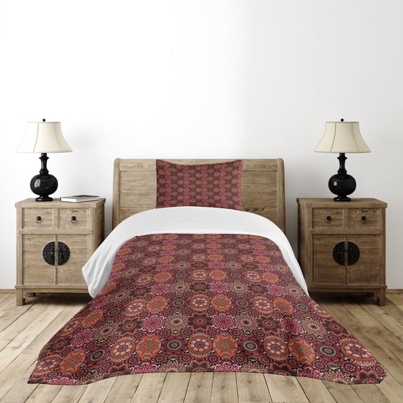 Ambesonne Moroccan Quilted Bedspread Set 2 Pcs, Vintage Ottoman Tile, Twin Size, Green Vermilion Ruby