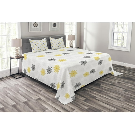 Ambesonne Moroccan Quilted Bedspread Set 3 Pcs, Sun Flowers Dots, Queen Size, Pale Grey Black