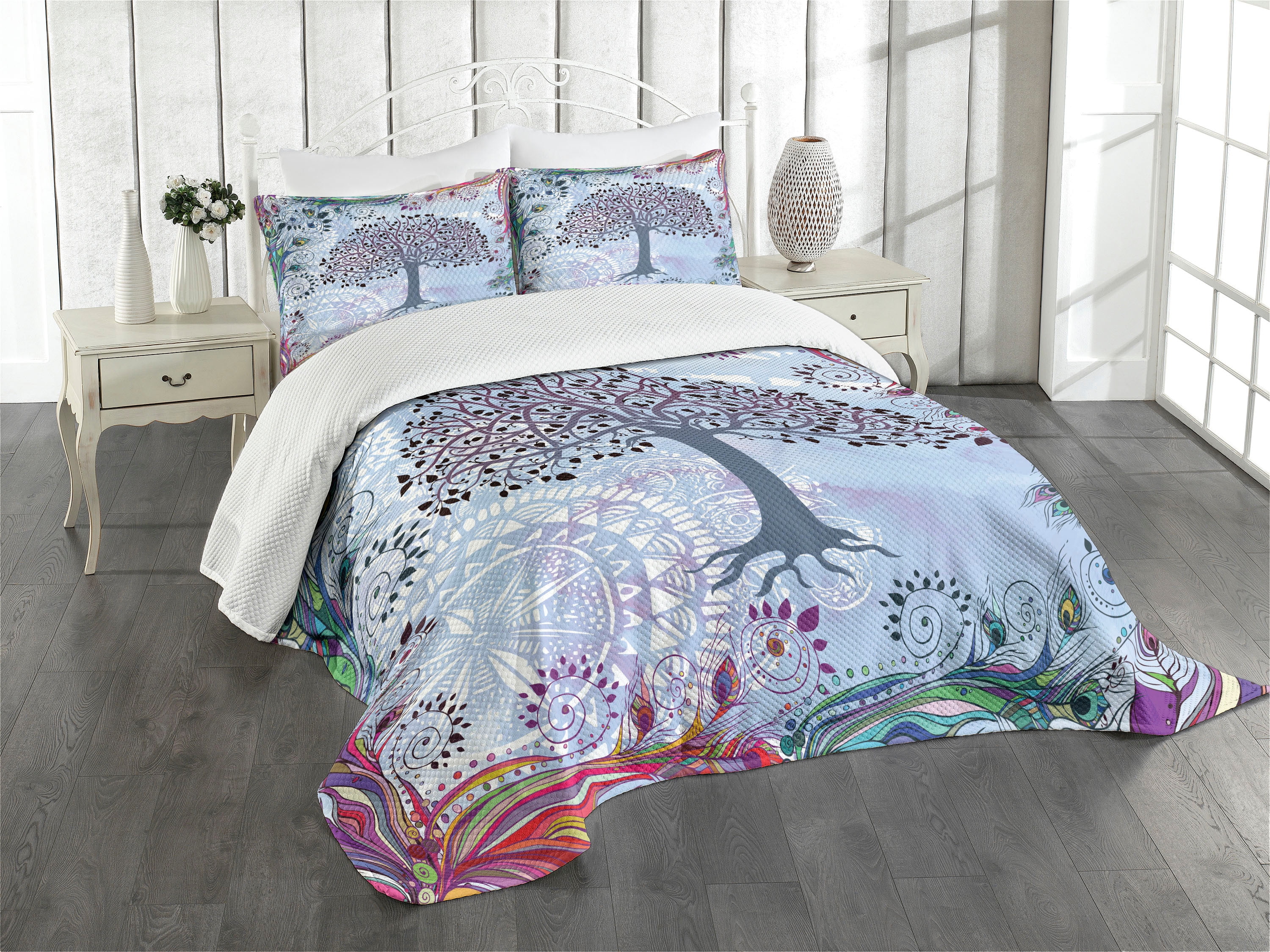 King Size White Quilted Bedspread Set with Tree of Life Design