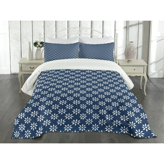 Ambesonne Navy Blue Quilted Bedspread Set 3 Pcs, Daisy Like Flowers, Queen Size, Navy Blue and White