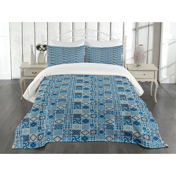 Ambesonne Navy Blue Quilted Bedspread Set 3 Pcs, Grid Ornamental Squares, King Size, Multicolor
