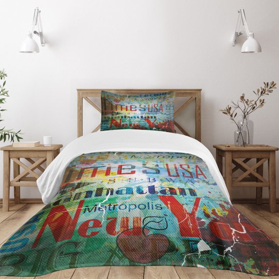 Ambesonne New York Quilted Bedspread Set 2 Pcs, Grunge Words Culture, Twin Size, Multicolor
