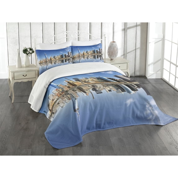 Ambesonne New York Quilted Bedspread Set 3 Pcs, Manhattan Buildings, Queen Size, Multicolor