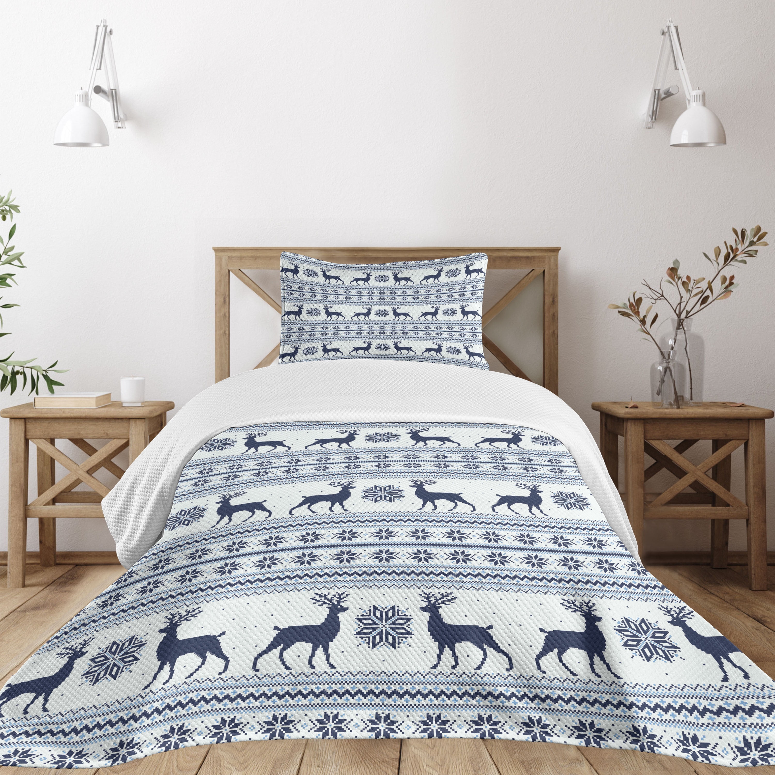 Ambesonne Ambesonne Nordic Bedspread Set Pixel Art Style Reindeer Pale Blue Dark Blue
