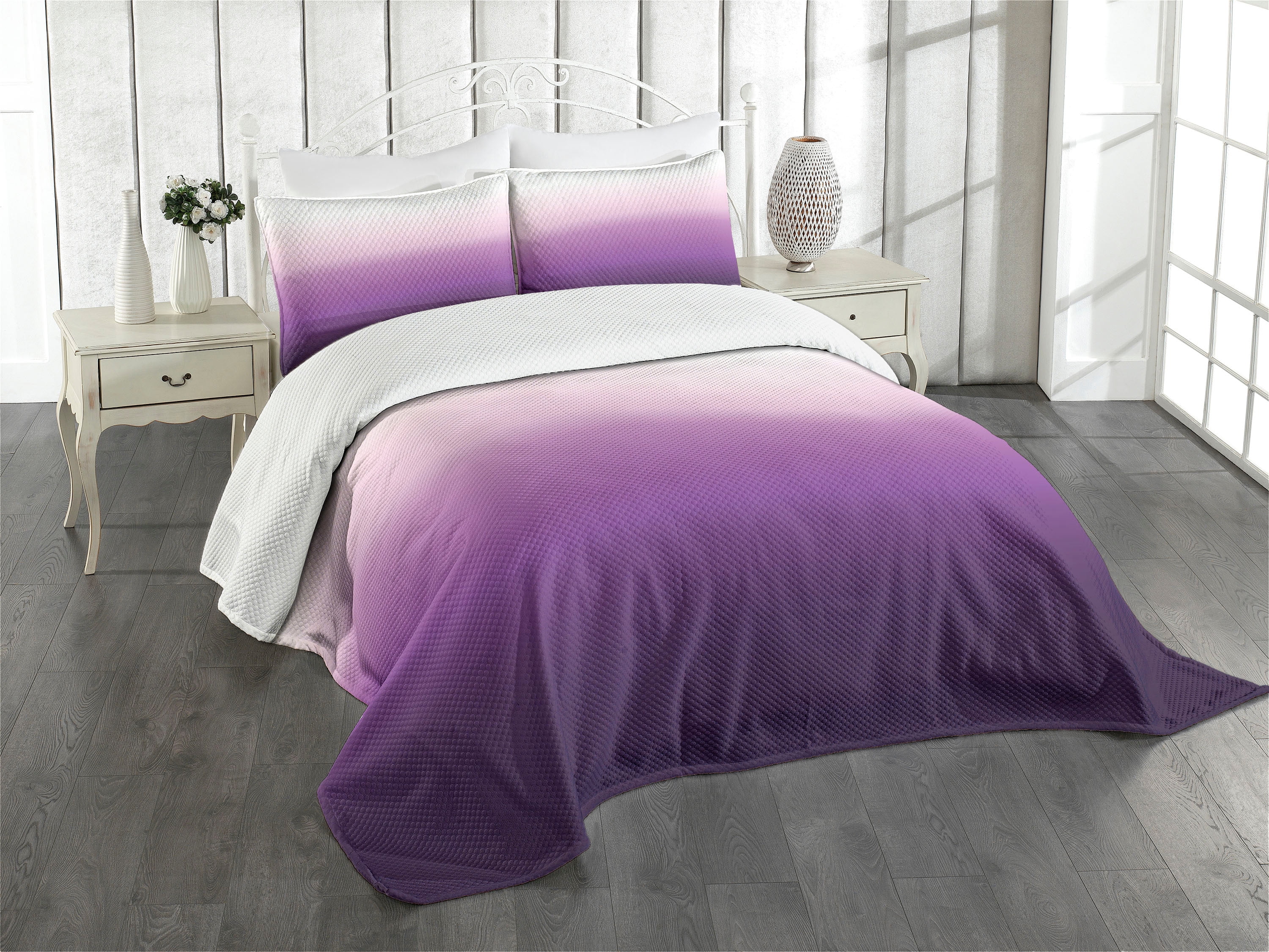 King White and Purple Quilted Bedspread Set with Shams