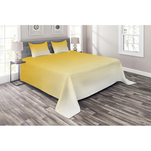 Ambesonne Ombre Quilted Coverlet 3 Pcs, Summer Beach Lovers, Queen Size, Pale Yellow