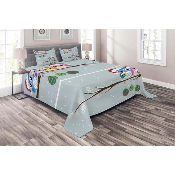 Ambesonne Owl Quilted Coverlet 3 Pcs, Christmas Family on Tree, King Size, Multicolor