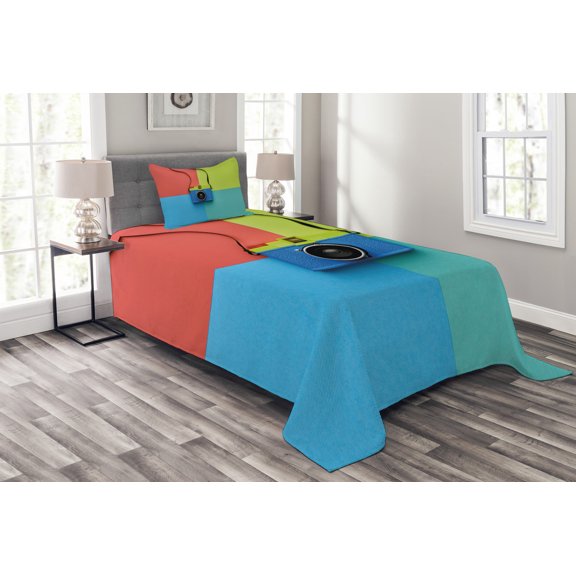 Ambesonne Pastel Quilted Bedspread Set 2 Pcs, Retro Camera Hipster, Twin Size, Multicolor
