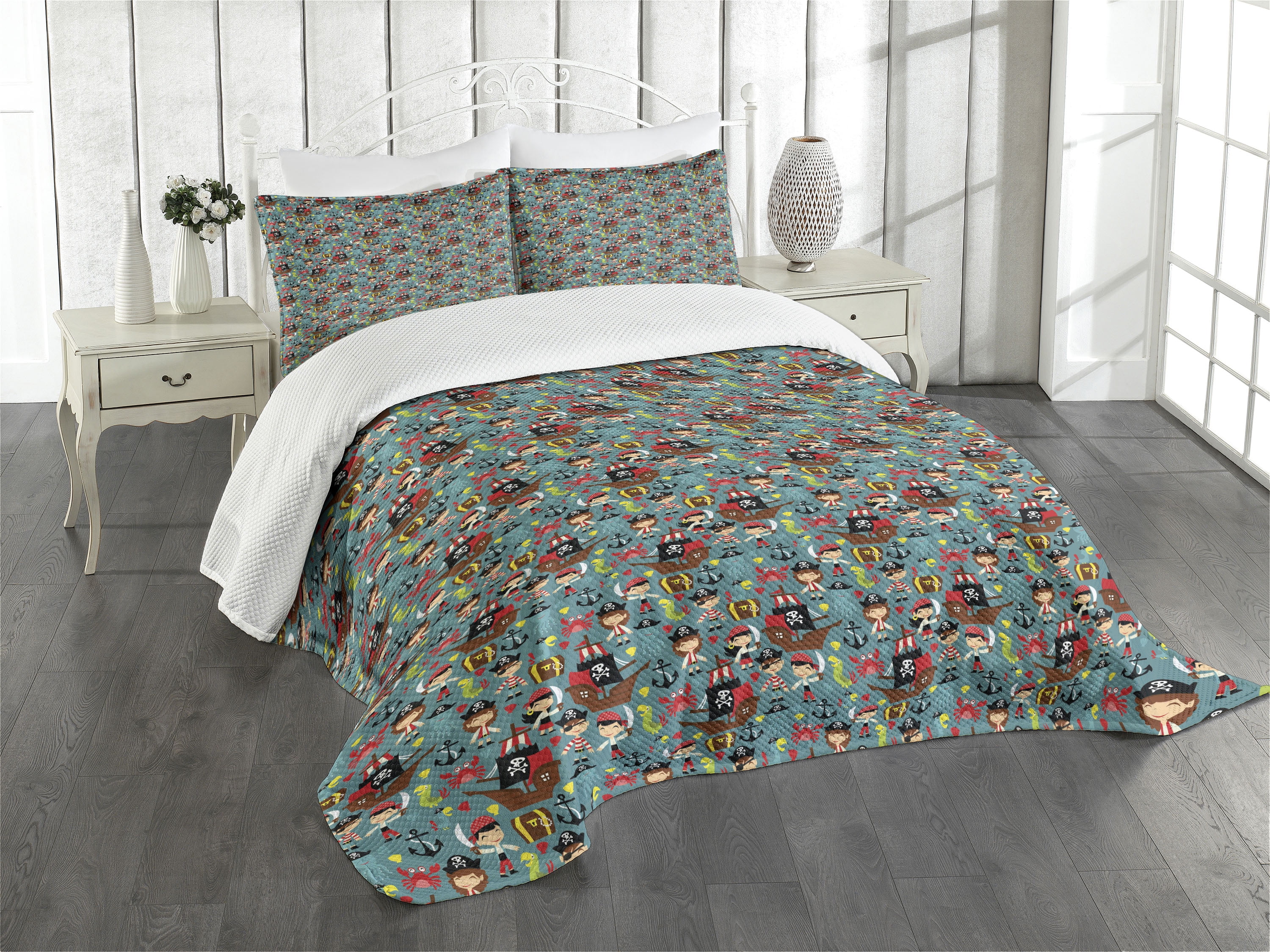 White Quilted Twin Bedspread Set with Pillow Sham