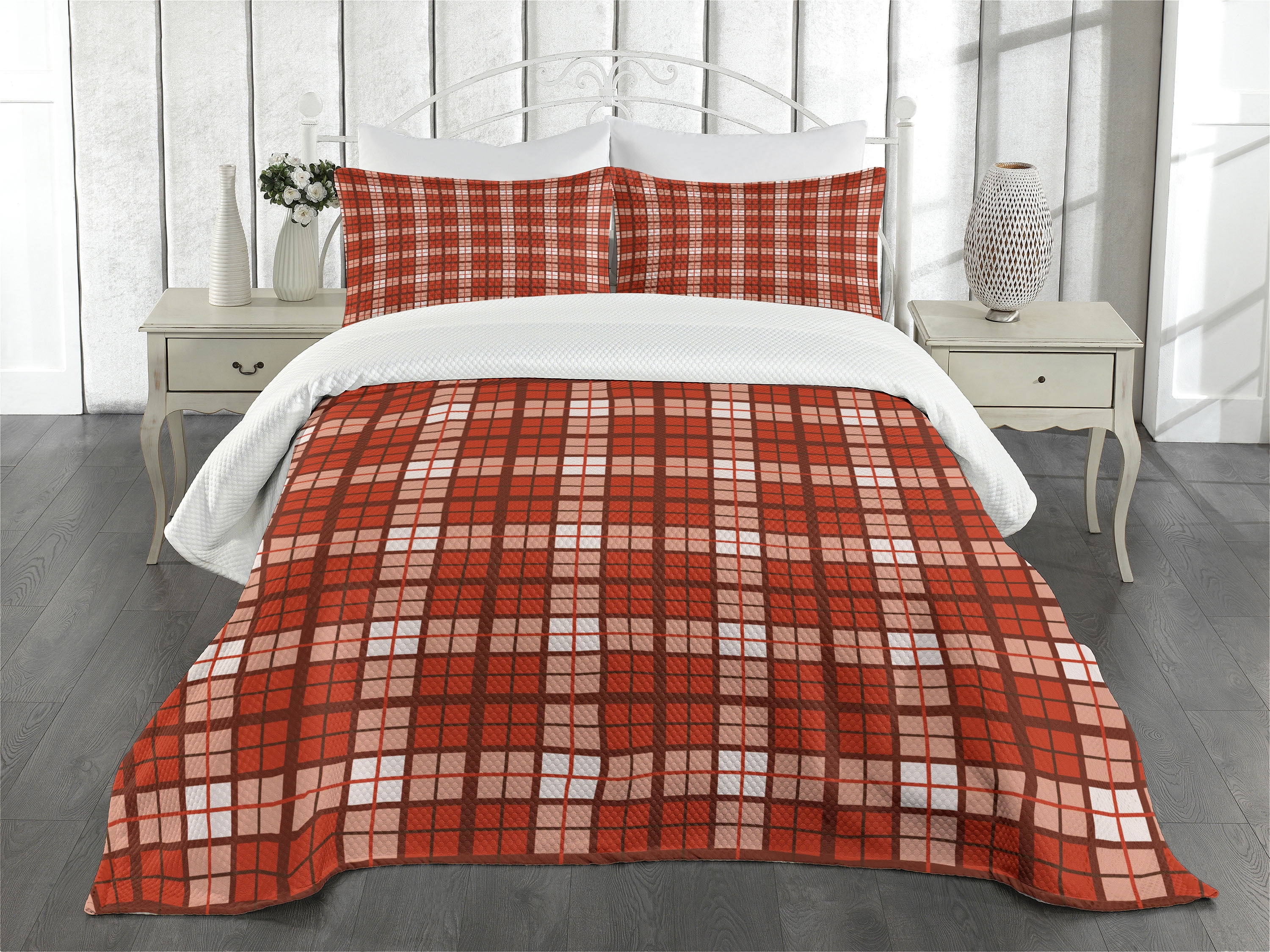 King Size Red and White Plaid Quilted Bedspread Set
