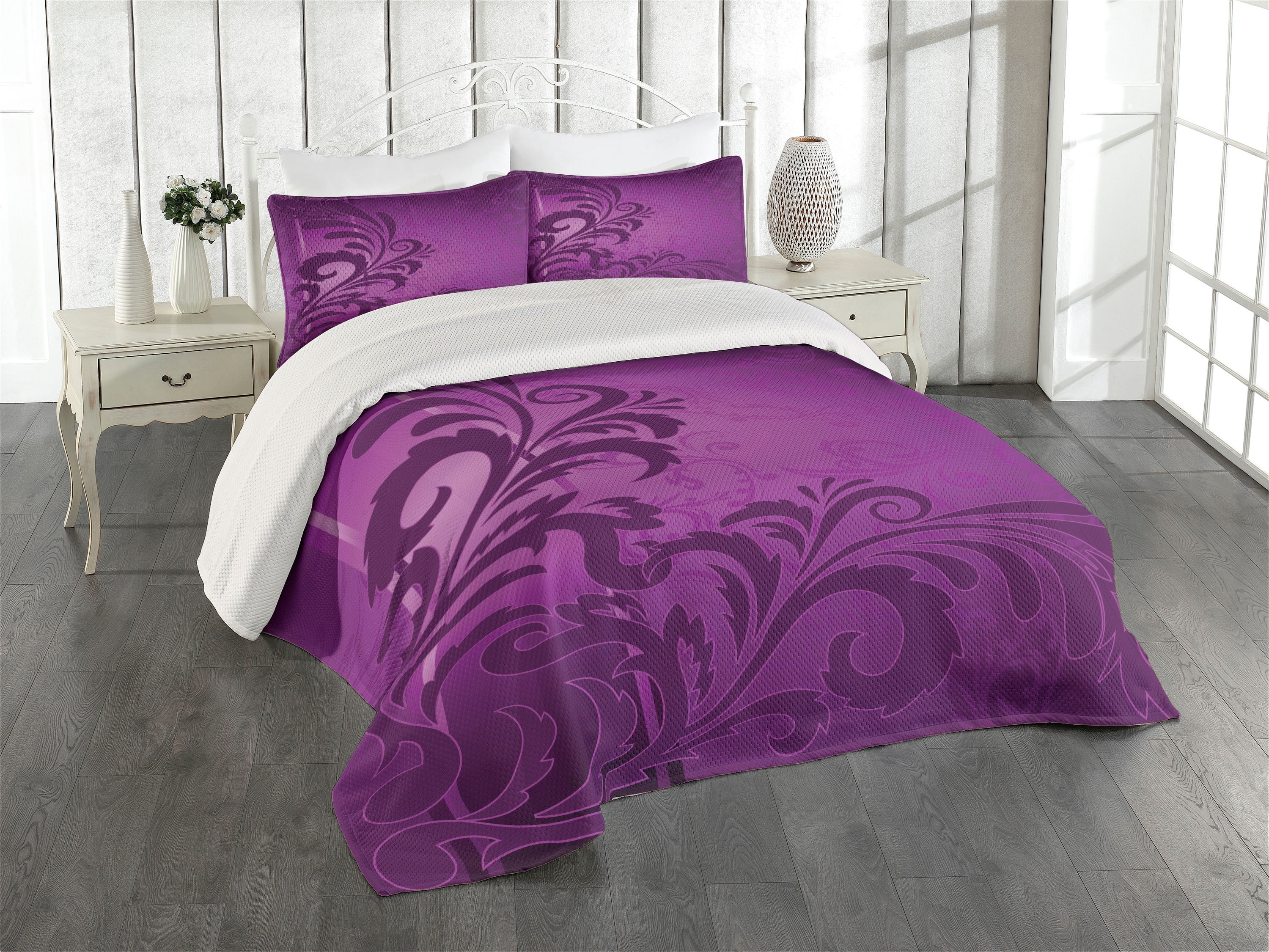 Purple Plum Twin Bedspread Set with Abstract Floral Design