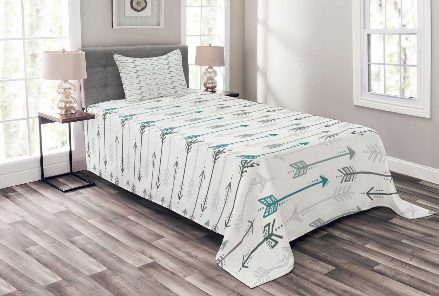 Twin White Quilted Bedspread Set with Arrow Pattern