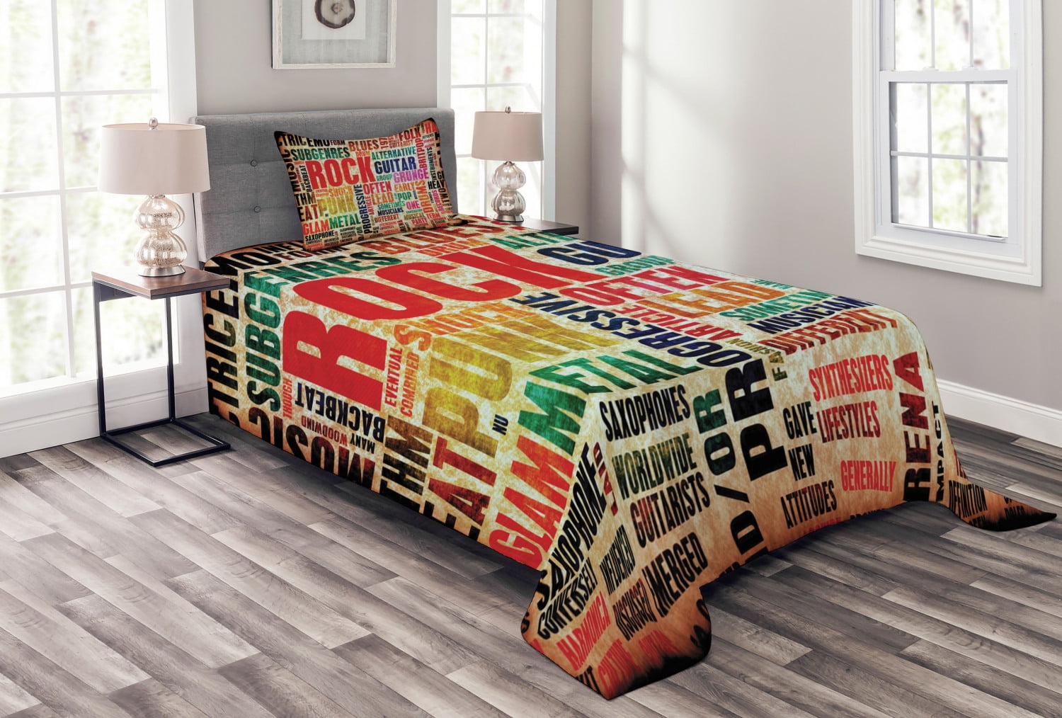 Twin White Quilted Rock 'n' Roll Bedspread Set