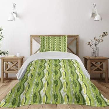 Ambesonne Retro Quilted Coverlet 2 Pcs, Digital Leaf Floral Lines, Twin Size, Green