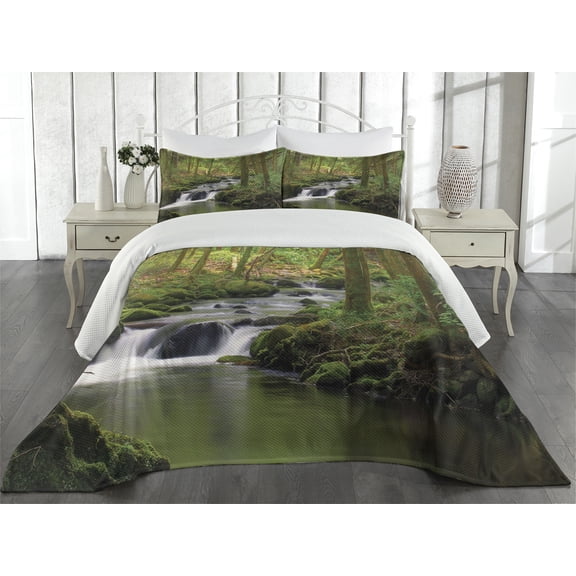 Ambesonne River Quilted Coverlet 3 Pcs, Forest over Mossy Rocks, King Size, Apple Green Umber