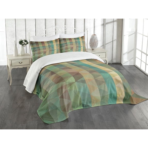 Ambesonne Sage Quilted Bedspread Set 3 Pcs, Triangles Mosaic Retro, King Size, Multicolor