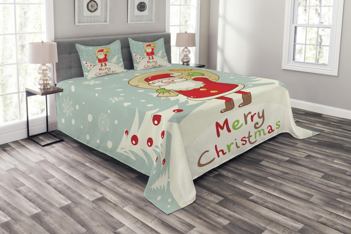 King Size Santa Quilted Bedspread Set in Multicolor