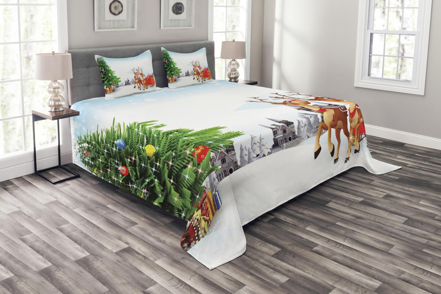 White Quilted Christmas Reindeer Queen Bedspread Set