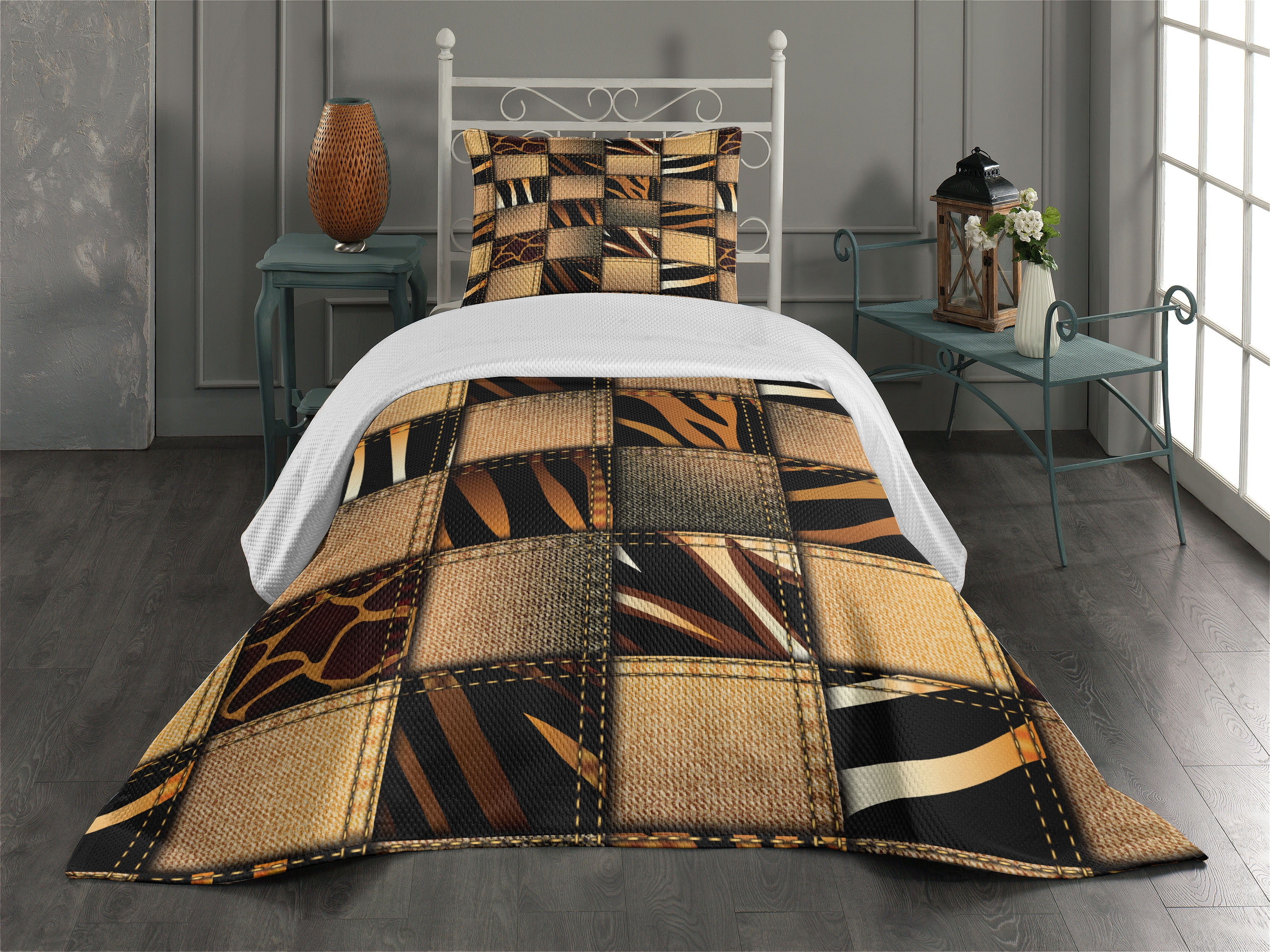 Twin Size White and Brown Quilted Bedspread Set