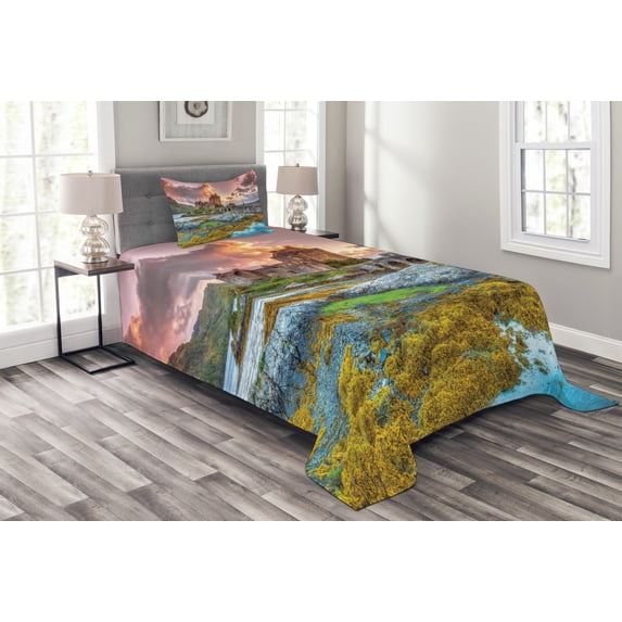 Ambesonne Scenery Quilted Bedspread Set 2 Pcs, Cartoon Dream Castle, Twin Size, Multicolor