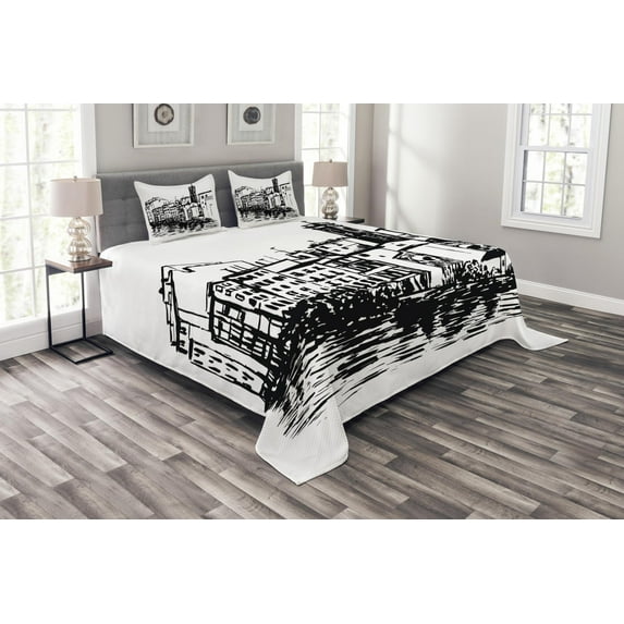 Ambesonne Sketchy Quilted Bedspread Set 3 Pcs, Venice City Historical, King Size, Black White