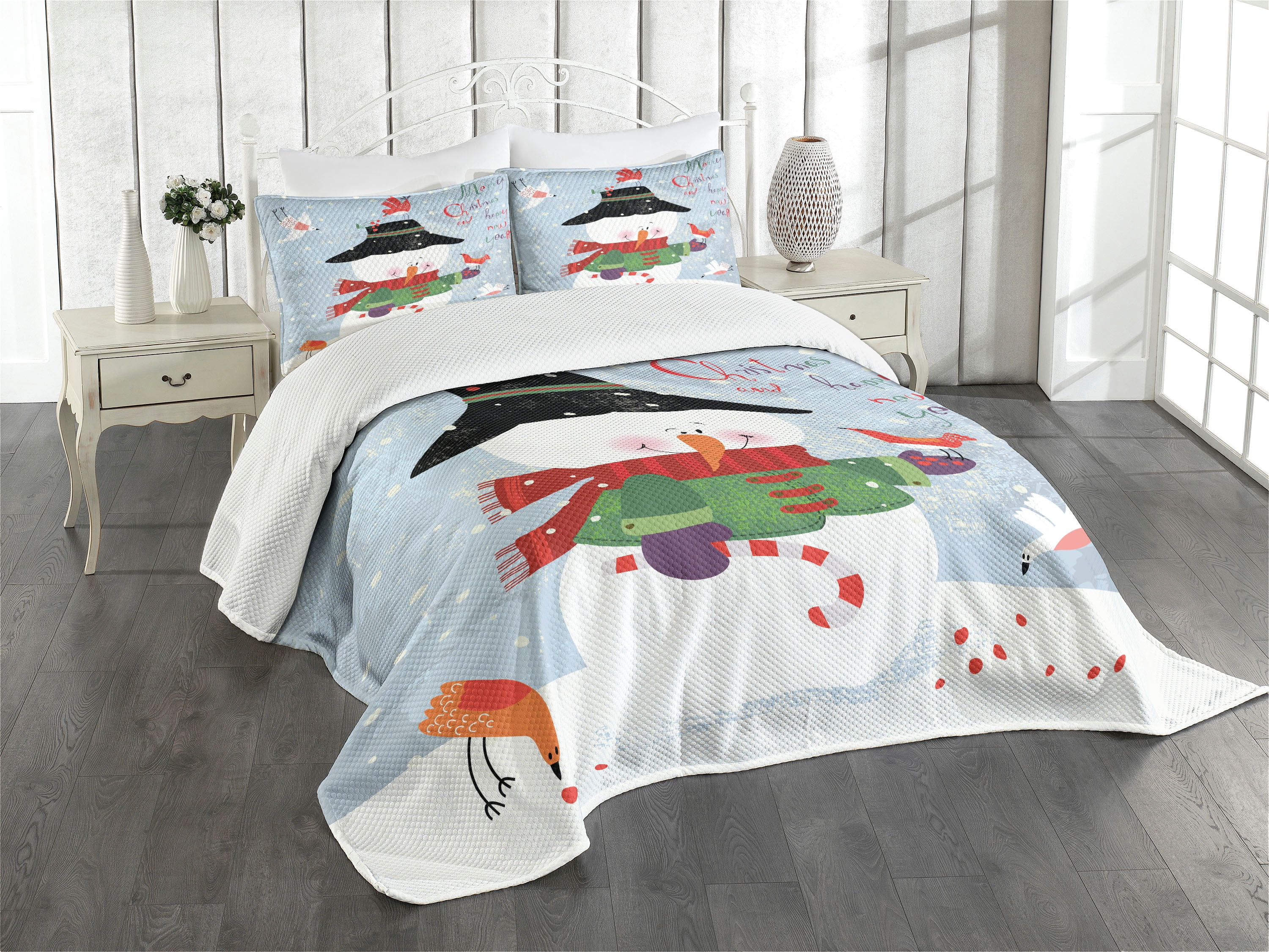 King Size White Quilted Snowman Bedspread Set