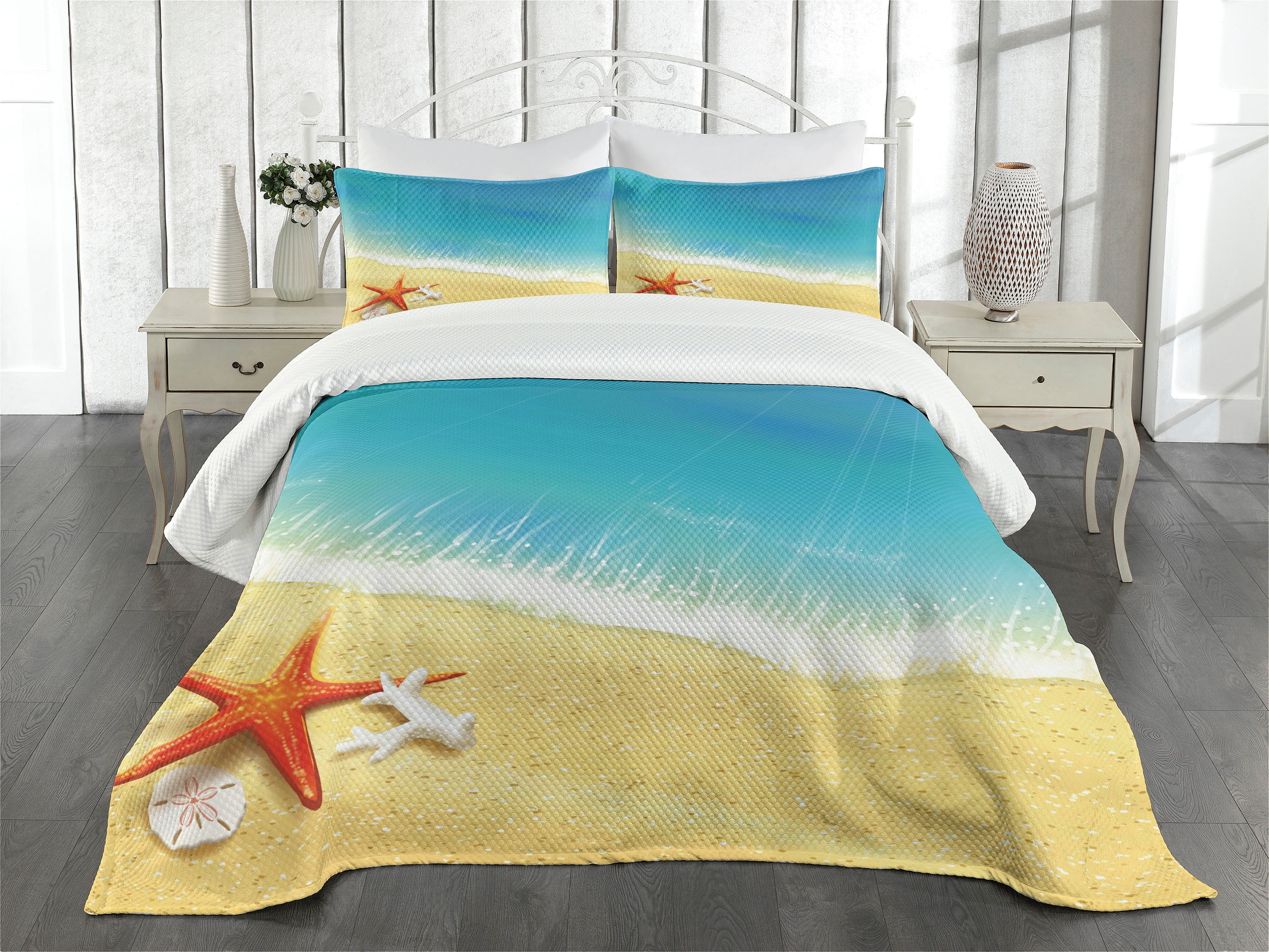 White Quilted Queen Bedspread Set with Beach Design