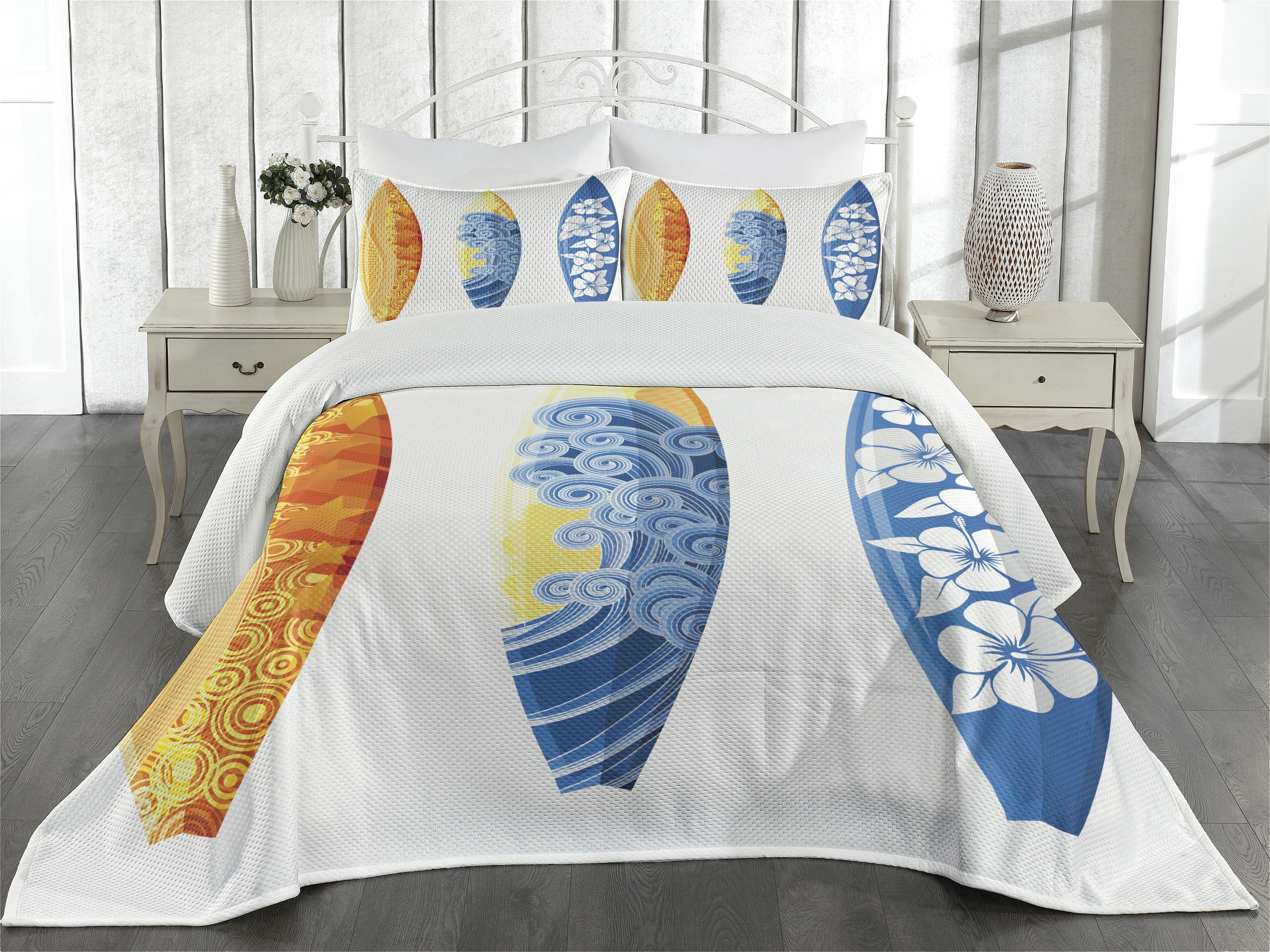 King White Quilted Bedspread Set with Surf Design