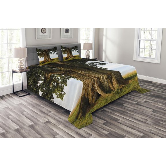 Ambesonne Tree Quilted Bedspread Set 3 Pcs, Majestic Oak Estonia Rural, King Size, Cocoa Fern Green
