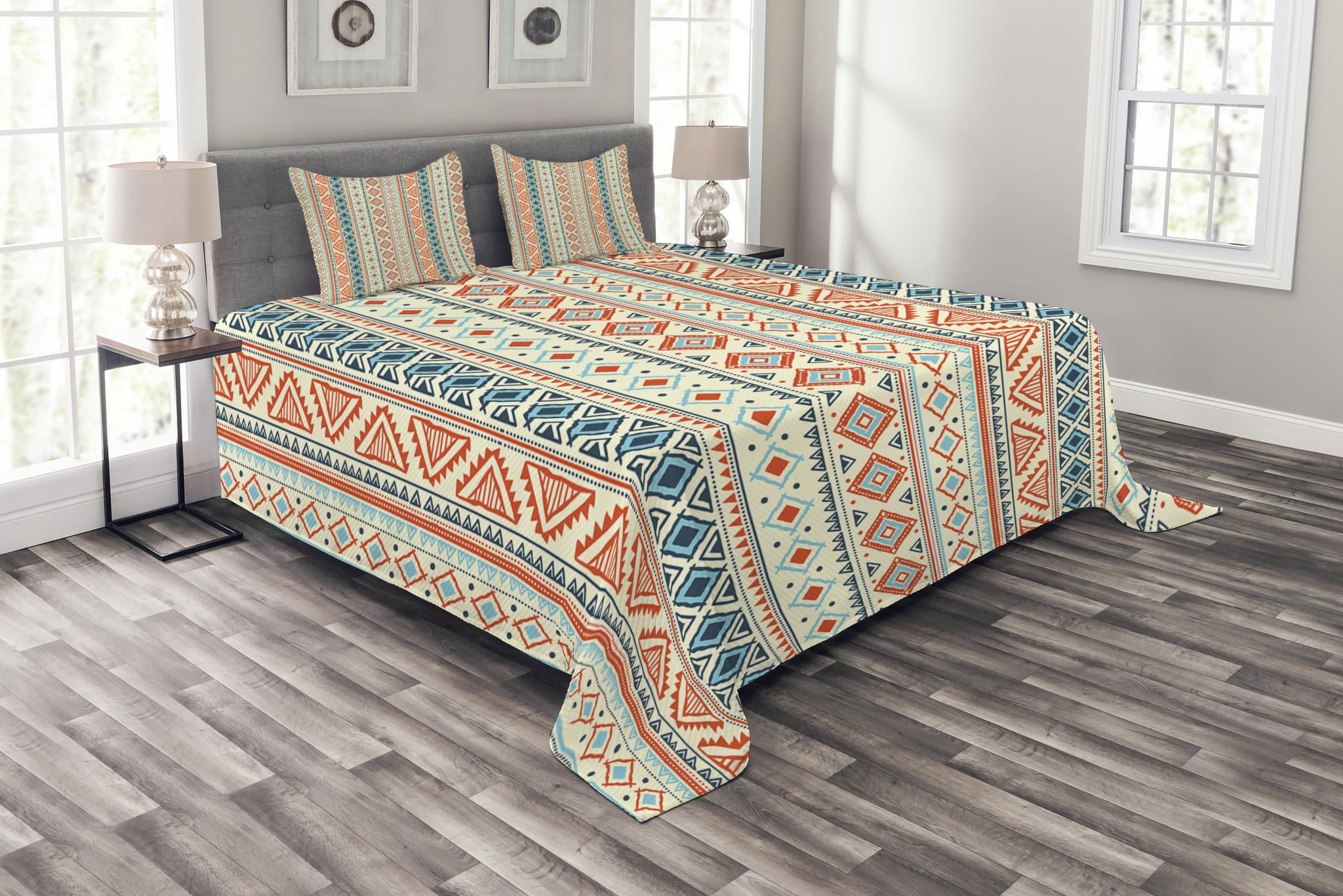 Blue Queen Size Polyester Bedspread Set with Aztec Pattern